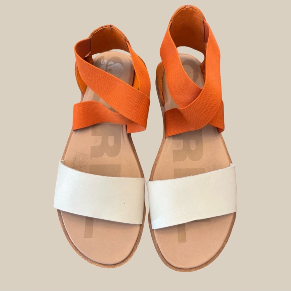 SOREL Women’s ELLA II Flat Sandal Desert Sun, Chalk Size 7 Leather Suede